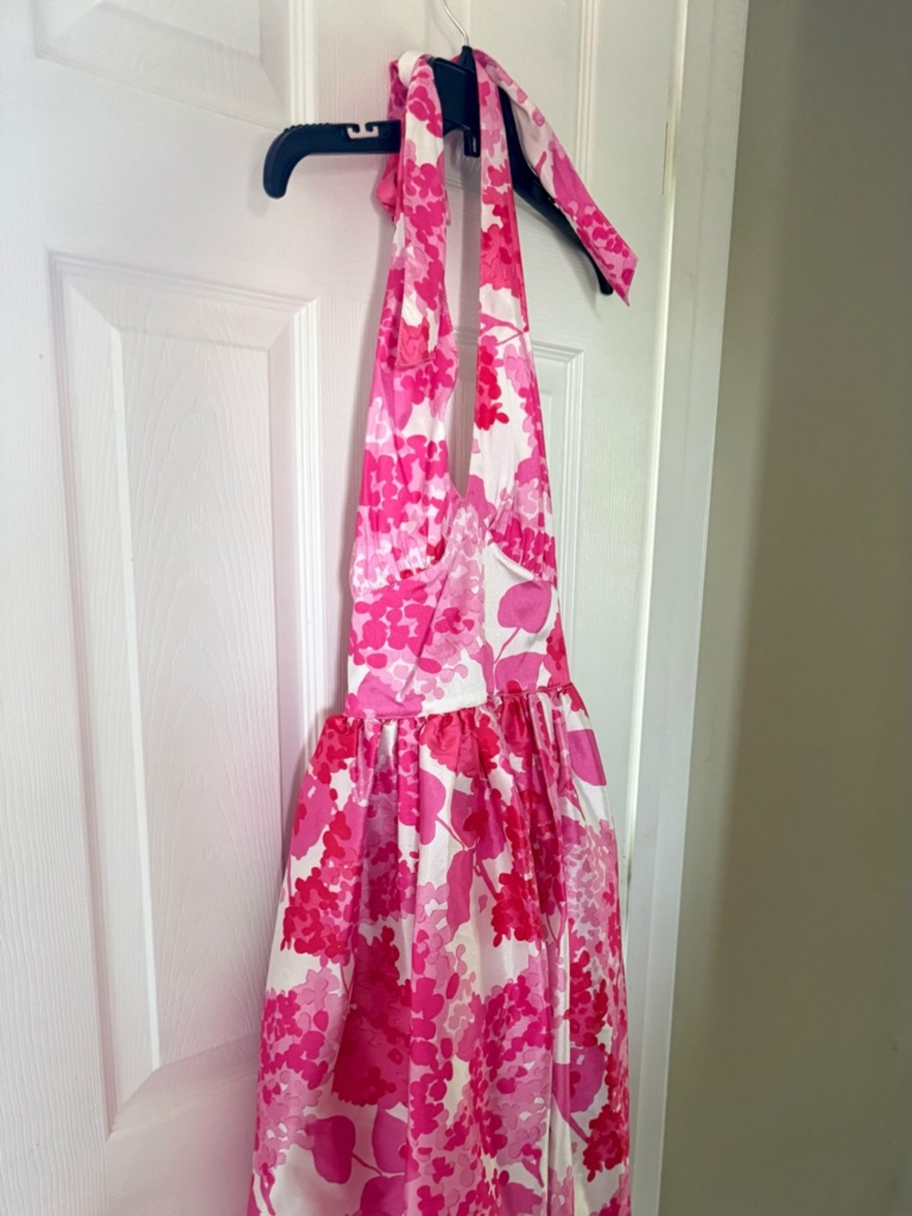Frances Valentine Pink-Orange Hydrangea Lydia Dress. Flattering to waistline